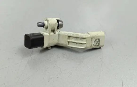 Cupra Formentor Crankshaft speed sensor 05E906433A