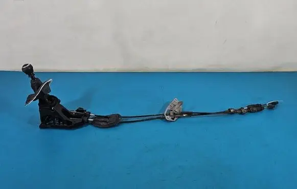 Toyota Avensis T270 Gear shift cable linkage IMPRK1574884