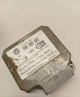 Volkswagen Transporter - Caravelle T4 Airbag control unit/module 6N0909603 3950103 5WK4137