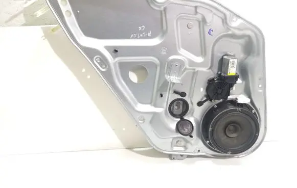 Hyundai Sonata Rear door window regulator with motor