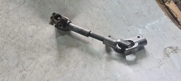Toyota Corolla Verso E121 Steering column universal joint