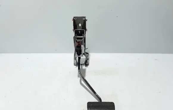 Renault Alaskan Brake pedal 465014KD0B