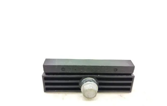 Battery bracket
