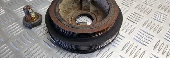 KIA Carnival Crankshaft pulley