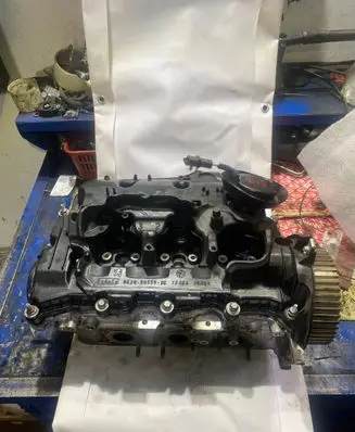 Land Rover Range Rover Sport L494 Engine head PH9X2Q 6090-CA
