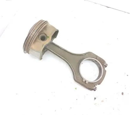 BMW M5 Piston with connecting rod
