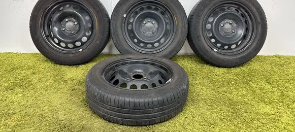 Renault Twingo III R15 steel rim 50140304