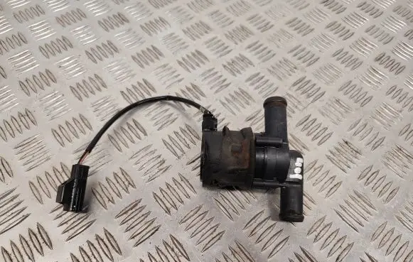 Volvo V60 Electric auxiliary coolant/water pump 9017985A
