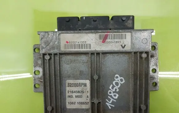 Renault Laguna II Engine control unit/module 8200141333