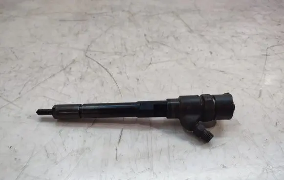 KIA Magentis Fuel injector 0445110258