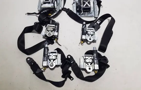 Mercedes-Benz R W251 Rear seatbelt 2518609985DDE A2518609985 A2518602586