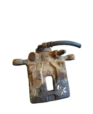 Rear brake caliper