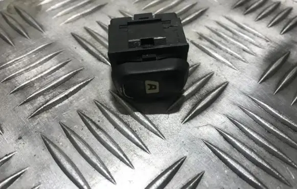 Peugeot 607 Electric window control switch