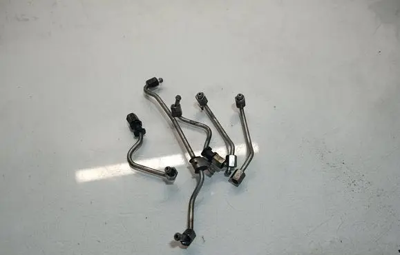 Honda Civic Fuel injector supply line/pipe 