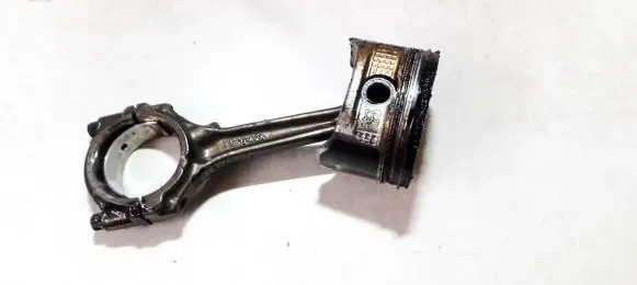 Ford Ka Piston with connecting rod xs6ga2a