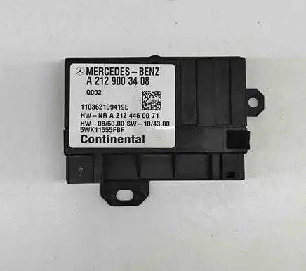 Mercedes-Benz C W204 Fuel injection pump control unit/module 5WK11555FBF A2124460071