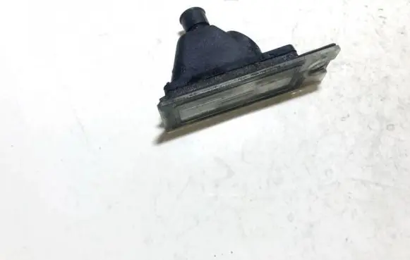 Volvo V70 Number plate light 9187153