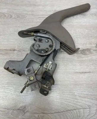 Hyundai Tucson JM Handbrake/parking brake lever assembly