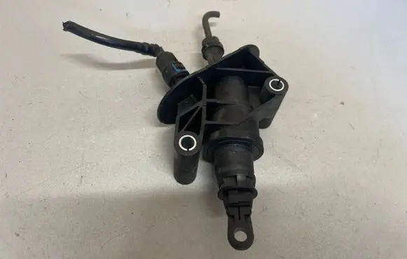 Ford Fiesta Clutch slave cylinder CV217A542BA
