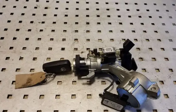 Opel Zafira C Ignition lock 23276089 70004005CN 13500157