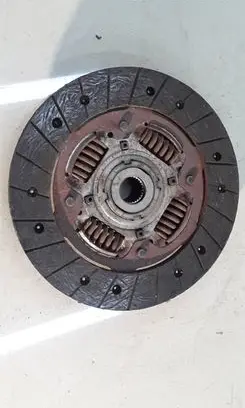 Skoda Octavia Mk1 (1U) Clutch pressure plate 038141031
