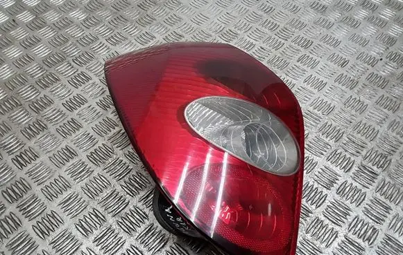Renault Laguna II Rear/tail lights 8200002471