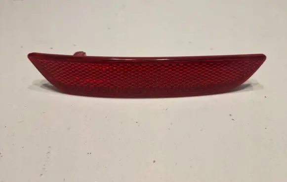 Rear tail light reflector