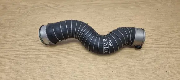 BMW X1 E84 Intercooler hose/pipe 11618513288