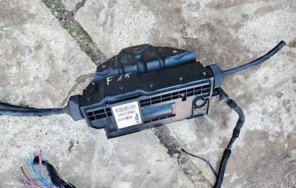BMW X5 F15 Hand brake control module 6864546 13665010 S007411001B