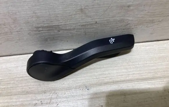 BMW 1 F70 Seat adjustment knob 9493470
