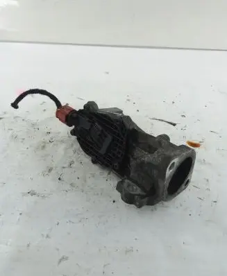 Opel Astra J EGR valve 55581958