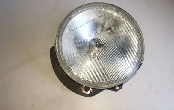 Volkswagen Polo II 86C 2F Headlight/headlamp 867941751A