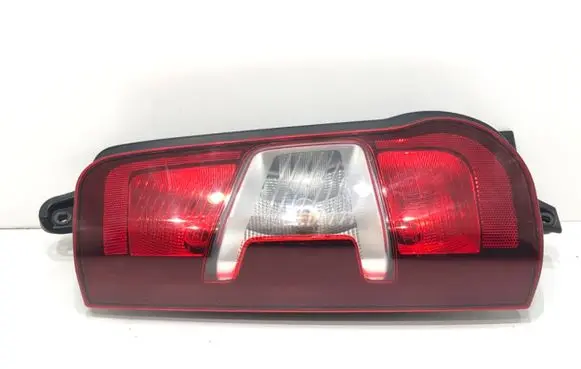 Citroen Berlingo Rear/tail lights 9819235880