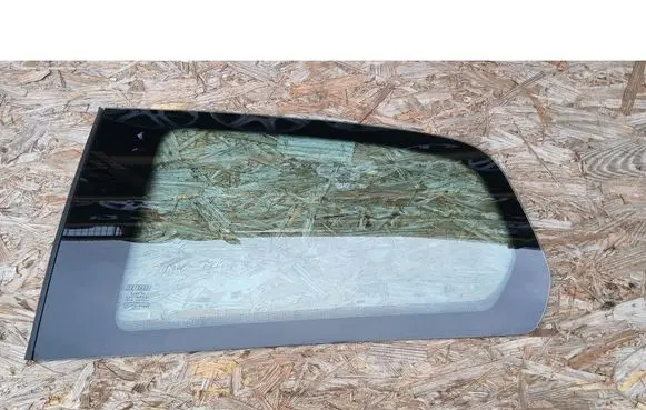 Fiat Punto (199) Rear side window