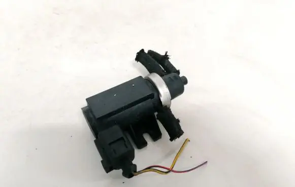 Skoda Octavia Mk1 (1U) Turbo solenoid valve 1j0906627 7.22903.20