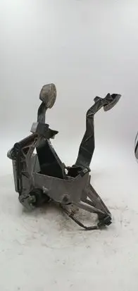 Audi A4 S4 B5 8D Pedal assembly 8D1721140