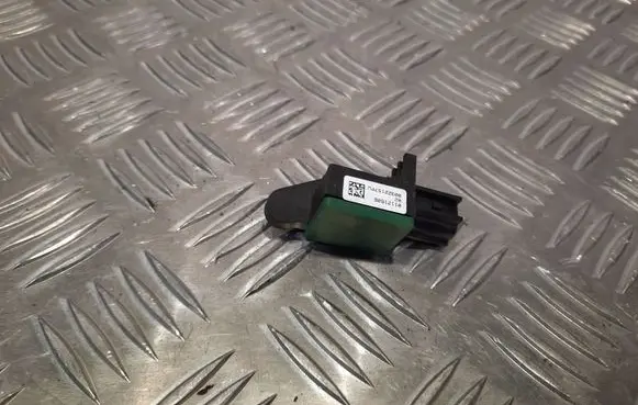 Volkswagen Tiguan Airbag deployment crash/impact sensor 5N0959351B