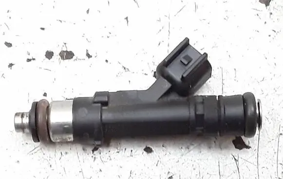 Ford Fiesta Fuel injector E3BG9F593CA 0280158505
