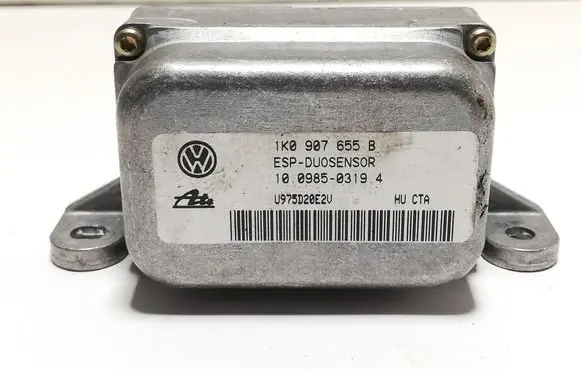 Volkswagen Golf V Acceleration sensor 1K0907655B