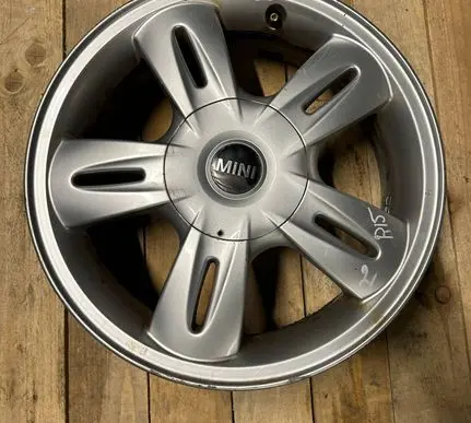 Mini One - Cooper R50 - 53 R15 alloy rim 