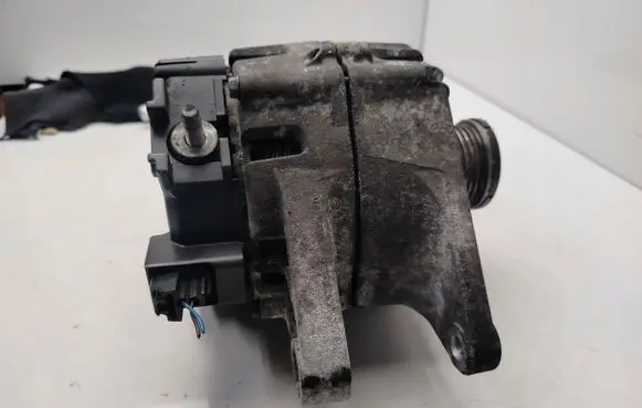 Mercedes-Benz E W212 Generator/alternator 04801827AA
