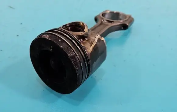 Hyundai i30 Piston IMPRK1523682