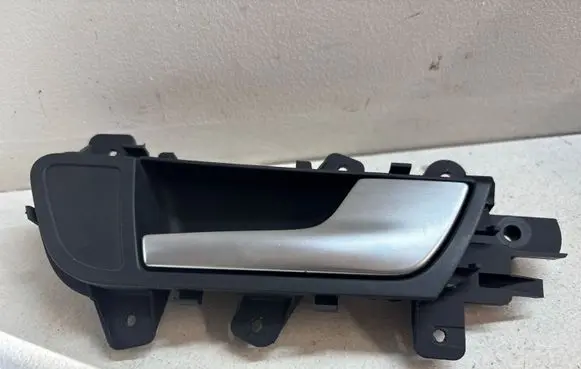 Audi A4 S4 B8 8K Front door interior handle 8K0837020