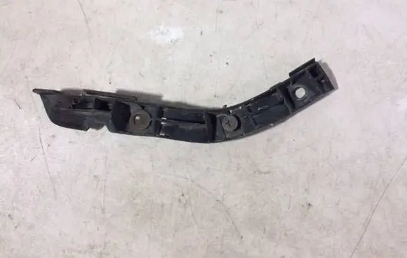 Subaru Tribeca Front bumper mounting bracket 8Y254