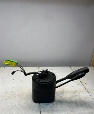 Mercedes-Benz E W211 Indicator stalk A0004640518 04311210