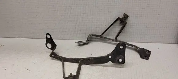 Audi A4 S4 B6 8E 8H Radiator support slam panel bracket 8E0805537 8E0805538