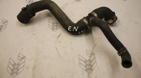Mercedes-Benz ML W164 Engine coolant pipe/hose A1645011182