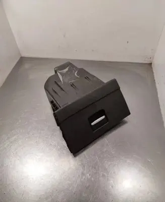 Ford Mondeo MK IV Glove box AS71A06010