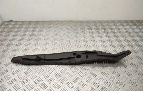Citroen C3 Picasso Fender end trim 9684100580