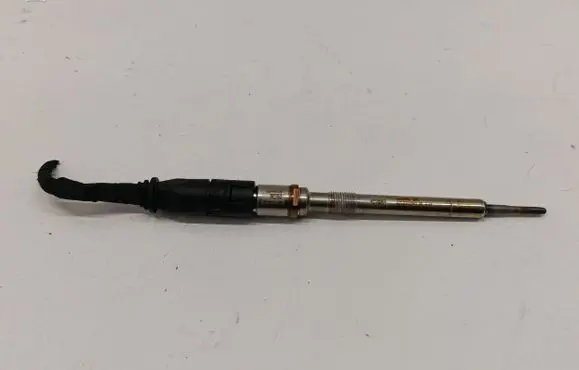 Audi A3 8Y Glow plug 03L905061K